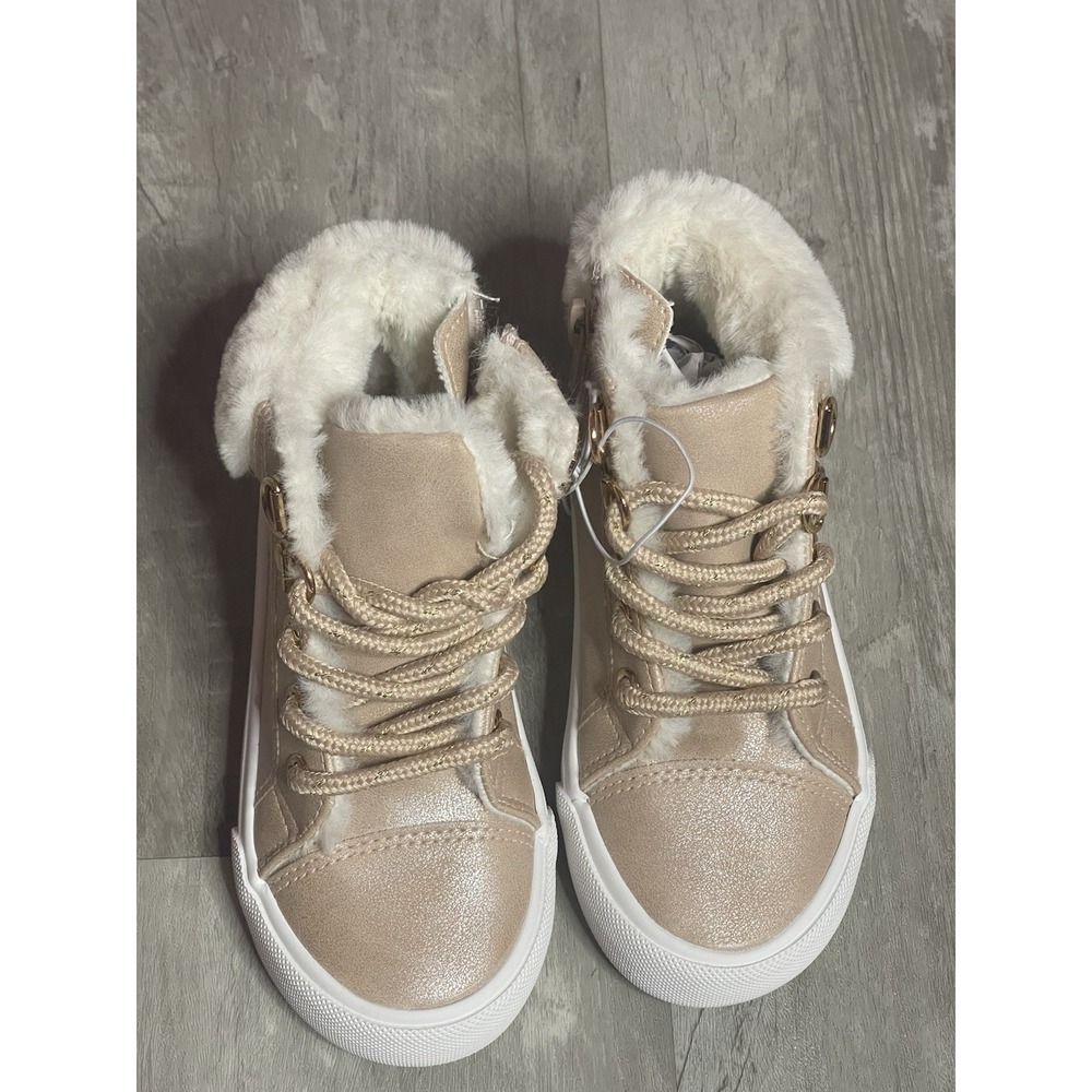 Citi Steps Girls Rose Gold Sneaker Size 8